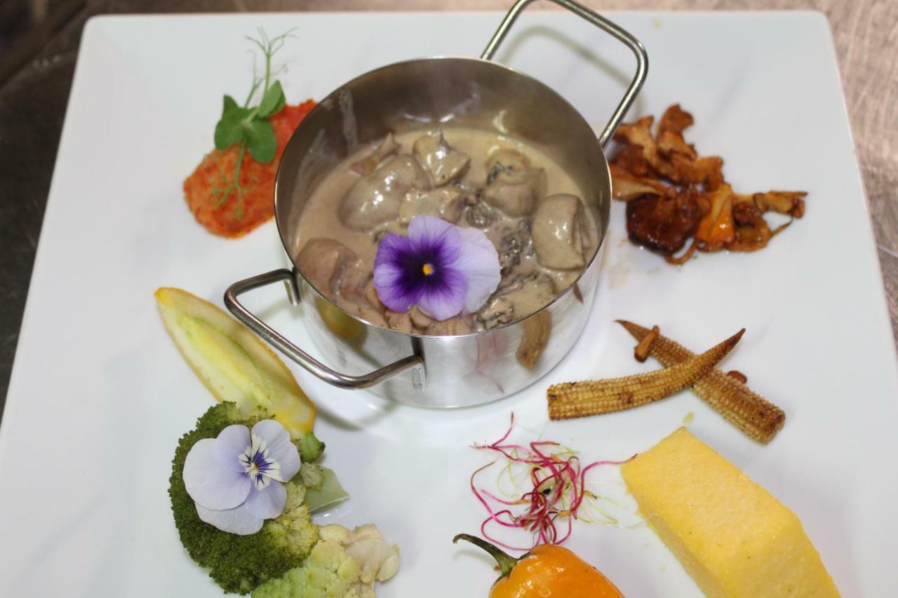Auberge De La Terrasse Villersexel Ngoại thất bức ảnh